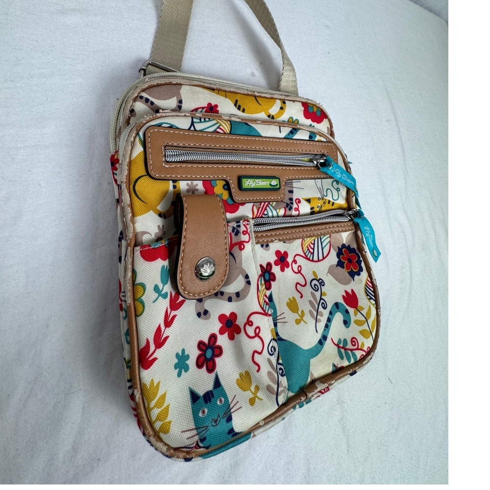 Lily Bloom Cat Nap Crossbody Bag Multi Color Whimsical Kitty Yarn Print Canvas - Picture 3 of 6